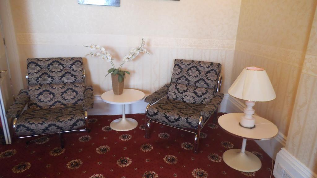 Abbey Court Hotel Торки Экстерьер фото